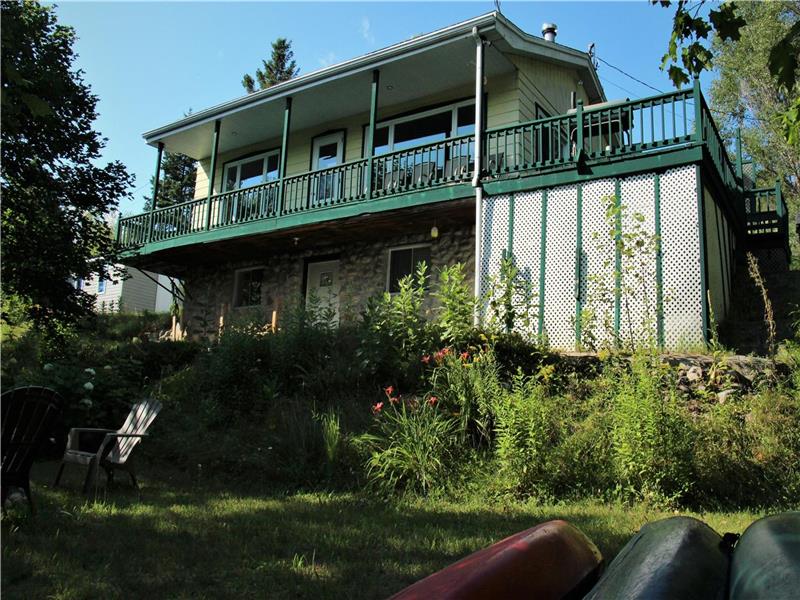 La maisonnée de la rivière Chalet à louer StAlphonseRodriguez OR