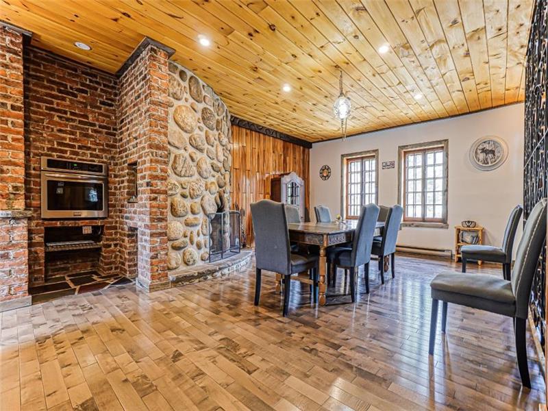 CHALET SPA ÉMERAUDE DU LACSAGUAY Chalet à louer LacSaguay DI