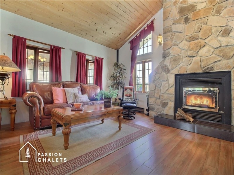 * PASSION CHALETS * | LE MONARQUE | - Chalet à louer Mandeville | DI ...