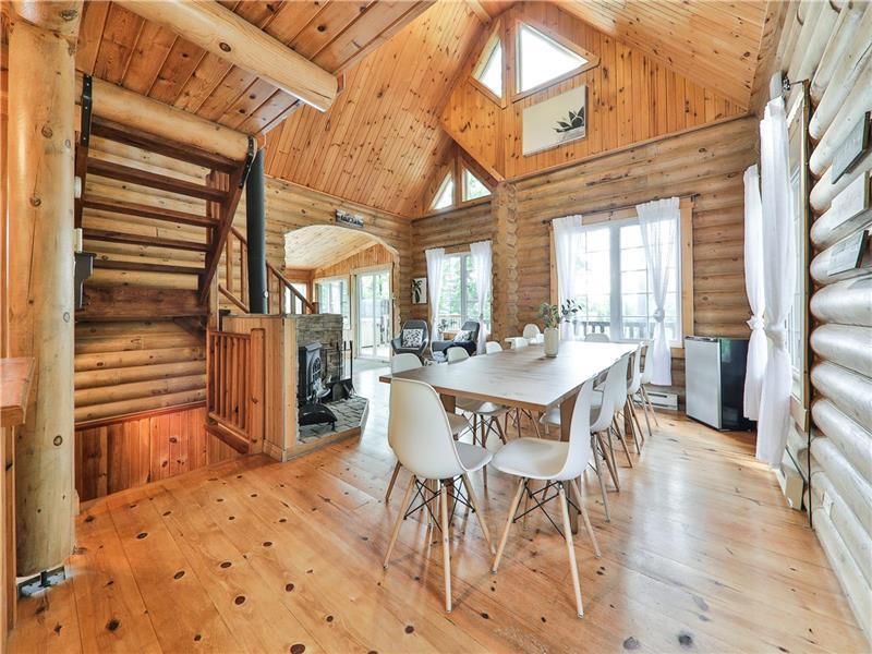 Chalet la Bellevue du Lac Chalet à louer GrenvillesurlaRouge DI36039 ChaletsAuQuebec Chalet la Bellevue du Lac Chalet à louer GrenvillesurlaRouge DI36039 ChaletsAuQuebec