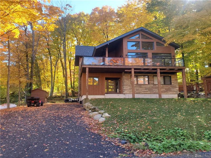 Luxury chalet in Bromont at the Bromont Cottage Rental OR36091