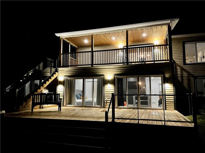 Le 308 du lac ! Spa avec vue Chalet à louer StHubertdeRivièredu