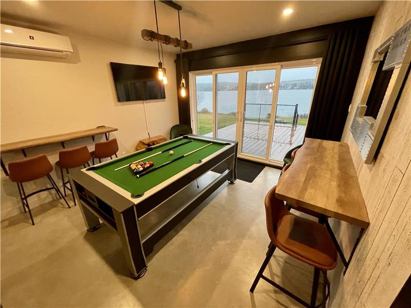 Le 308 du lac ! Spa avec vue Chalet à louer StHubertdeRivièredu