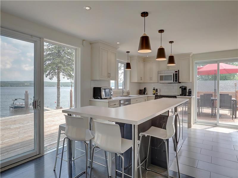 La vie O-Lac Magog - Chalet à louer Deauville | DI-36246 | ChaletsAuQuebec
