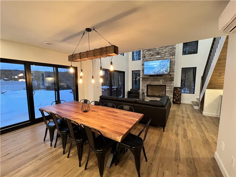 Chalet bord de l'eau Le Jasmin Chalet à louer LacEtchemin DI36469