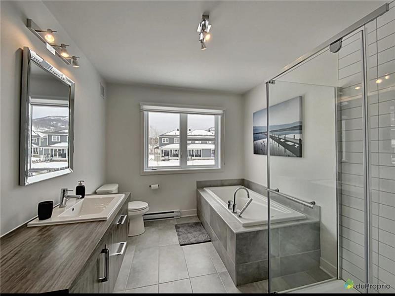 Chalet/maison avec garage à Bromont Chalet à louer Bromont PL36653