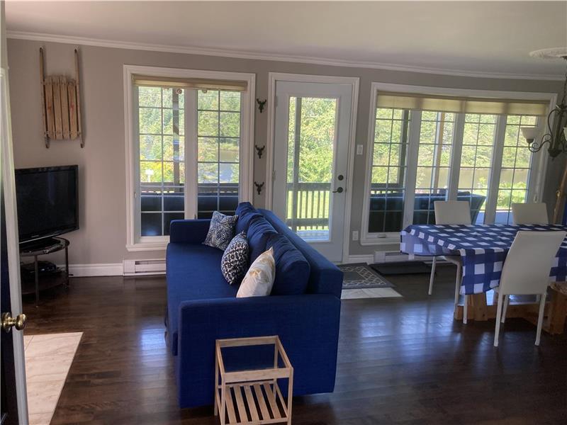 Chalet directement sur le lac avec Chalet à louer LacBeauport PL