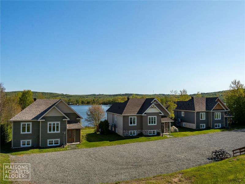 Le Natura Chalet à louer StRémideTingwick DI36898 ChaletsAuQuebec