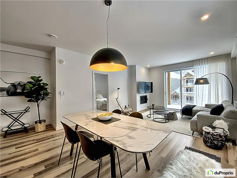 41/2 Bromont ski in/ ski out/ golf/ Chalet à louer Bromont DI37435 ChaletsAuQuebec