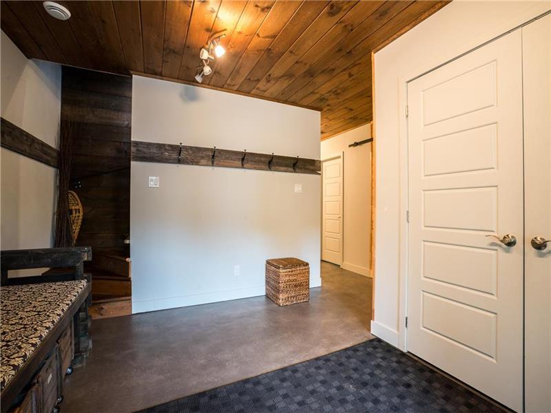 Chalet accès au Mont AvalancheVélo Chalet à louer StAdolphed