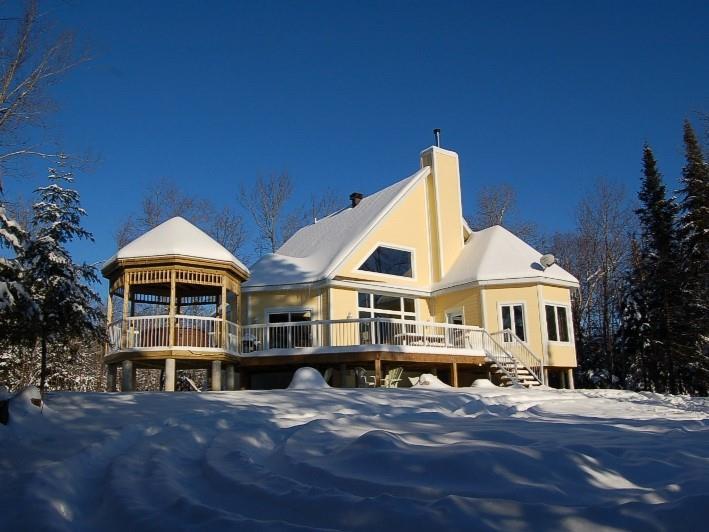 Grand Chalet Bord du Lac SPA 15 Chalet à louer SteAgathedes