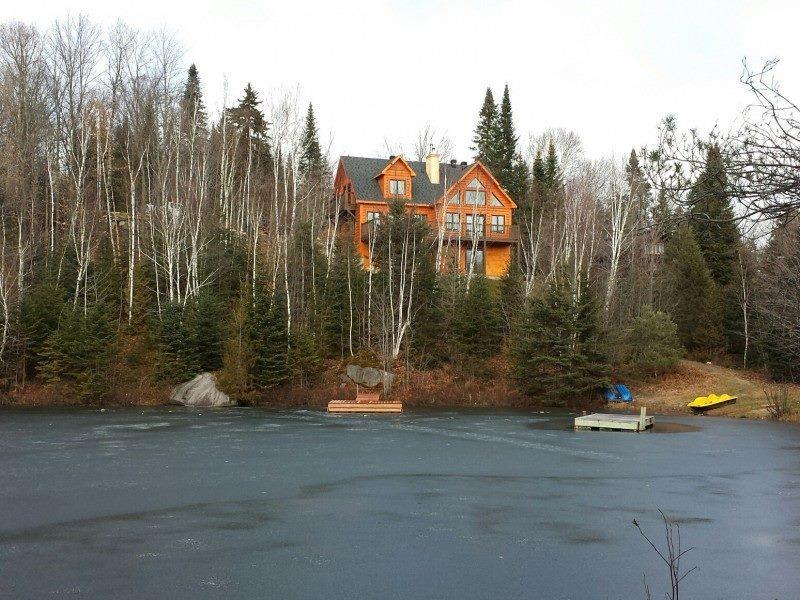 Magnifique chalet locatif clé en Chalet à vendre StAdolphed'Howard