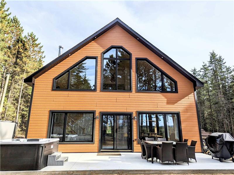 Chalet du sommet spa Chalet à louer StMicheldesSaints PL