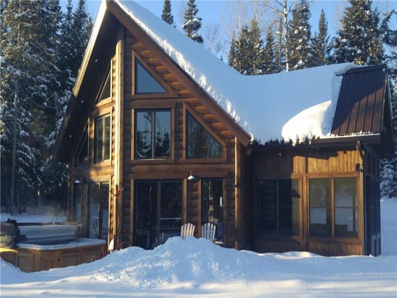 PETITOURS130 Chalet à louer SteMonique OR39121 ChaletsAuQuebec