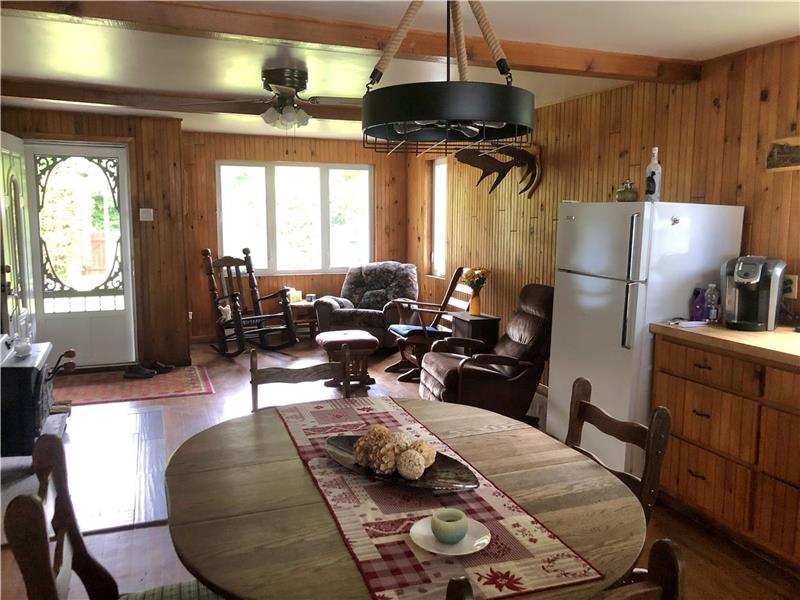 Chalet à vendre à PointeauChêne, Chalet à vendre Grenvillesurla