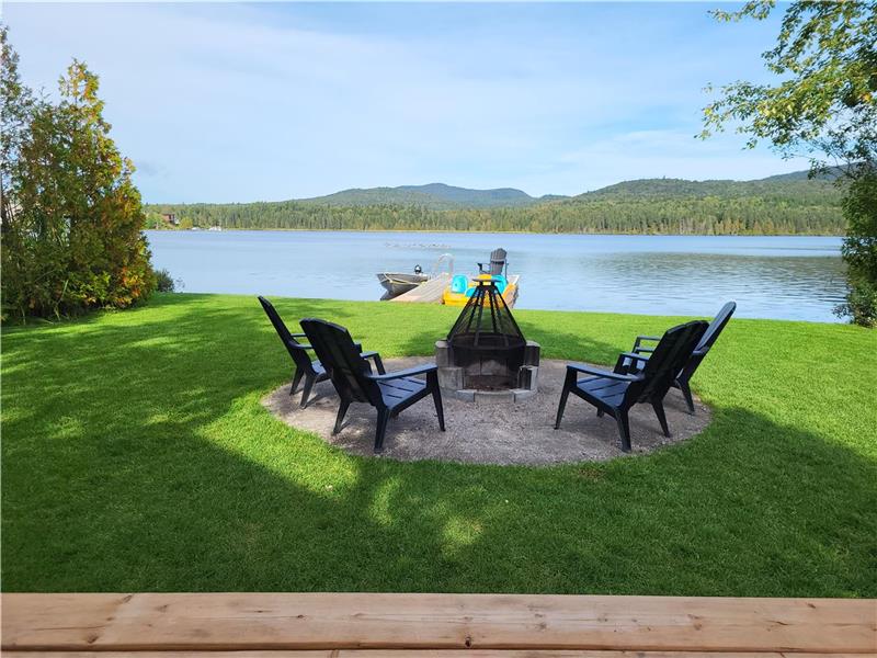 Chalet Monarque sur le Lac Chalet à louer StTitedesCaps OR39455