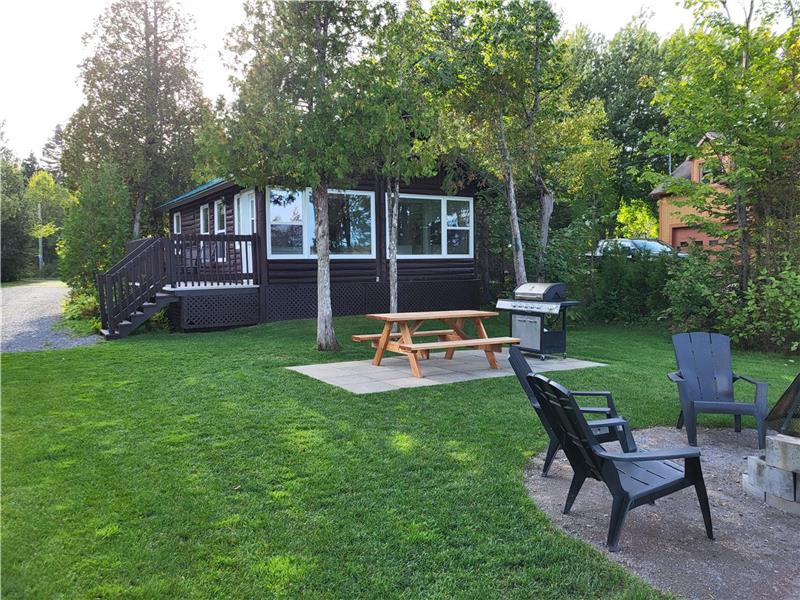 Chalet Monarque sur le Lac Chalet à louer StTitedesCaps OR39455