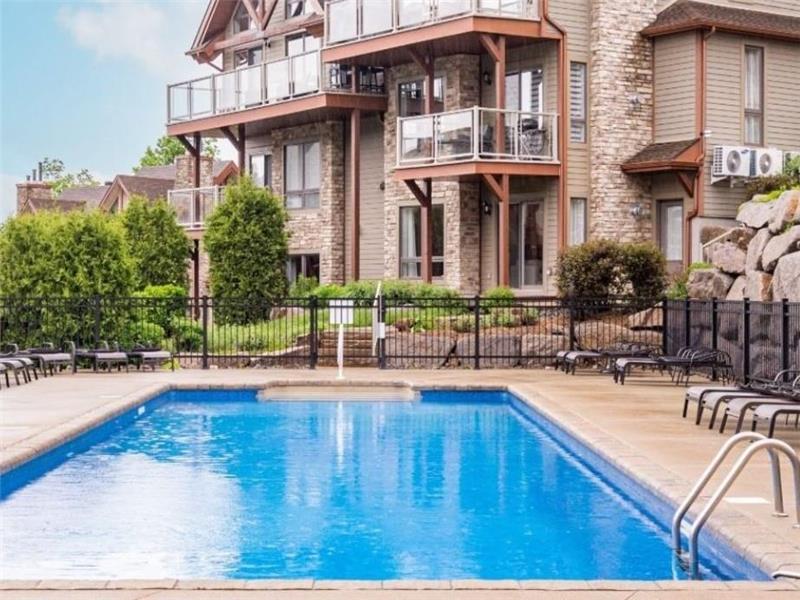 Condo à louer Ski inout Bromont Chalet à louer Bromont DI39465