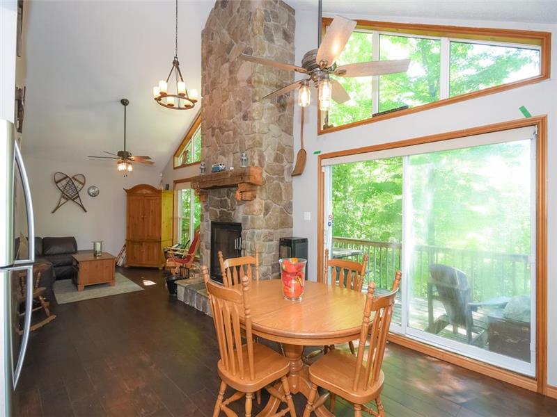 Beautiful 4 season cottage for sale Chalet à vendre Gracefield VP39491 ChaletsAuQuebec