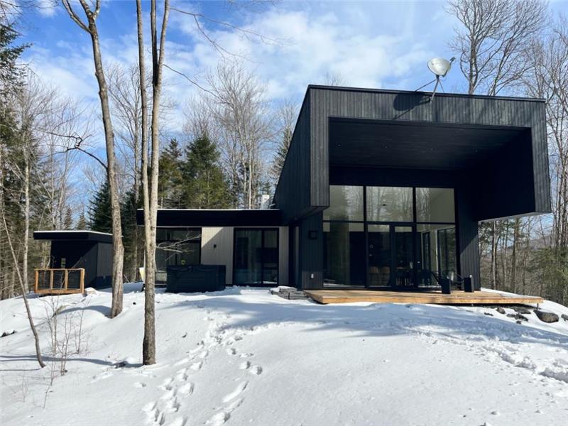 Au Haut De La Colline Piscine, Spa Chalet à louer StÉtiennede