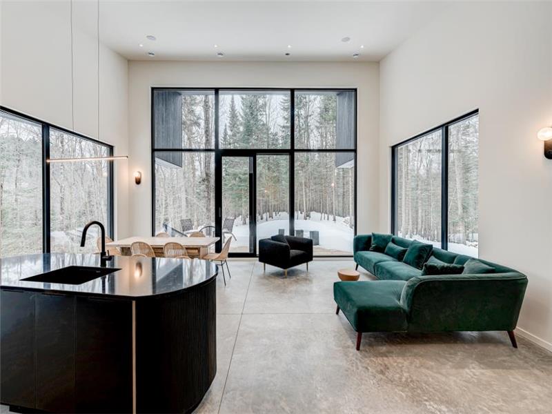 Au Haut De La Colline Piscine, Spa Chalet à louer StÉtiennede