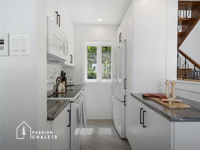 * PASSION CHALETS * LE COLIBRI Duhamel Cottage Rental DI41040