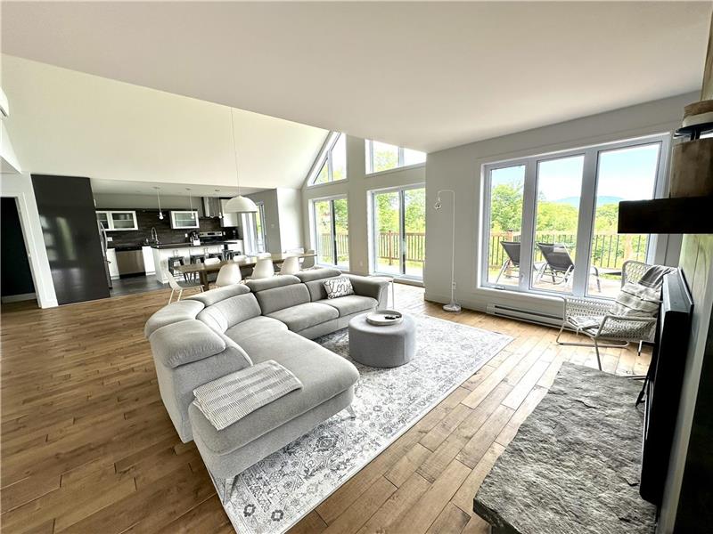Grand et chaleureux chalet en - Chalet à louer St-Raymond | OR-41280 ...