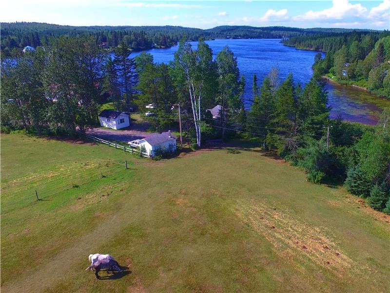 Chalet du Lac Goth Chalets Chalet à louer StFélixd'Otis PL5473