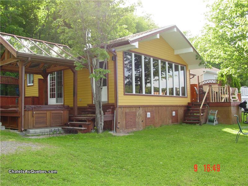 Chalet Lac SeptÎles (TOURNESOL) Chalet à louer StRaymond OR6237