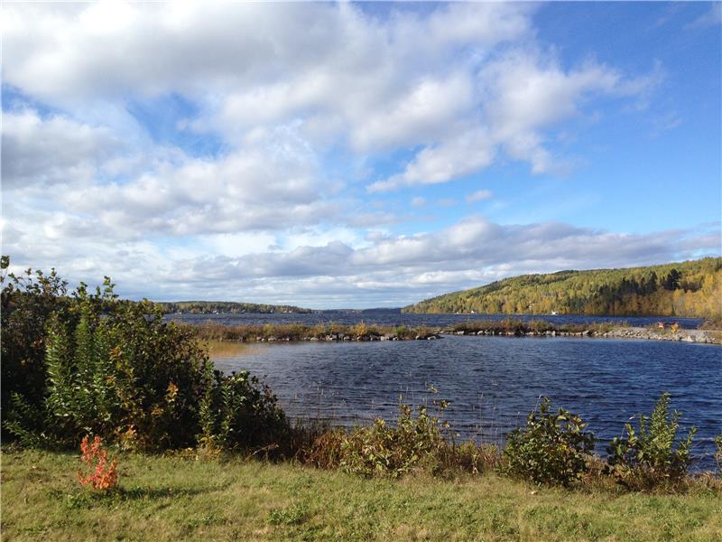 Entre Deux EauxLac Otis Chalet à louer StFélixd'Otis PL7174