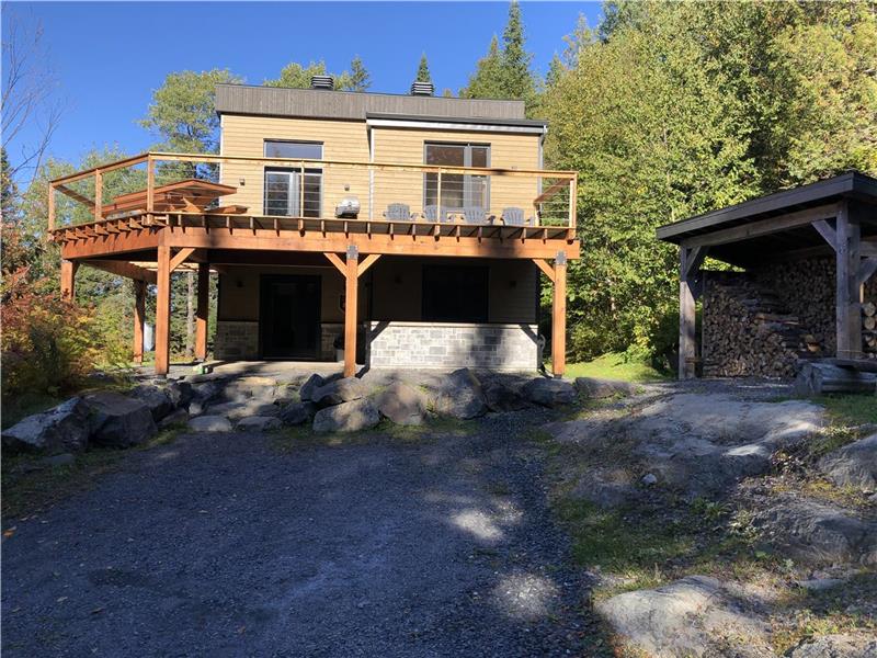 Au Chalet du Ruisseau, SPA, Foyer, Chalet à louer LacEtchemin DI
