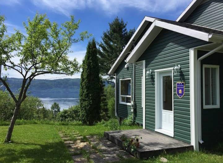 Villa de la Montagne Vue Fjord Chalet à louer SteRoseduNord OR