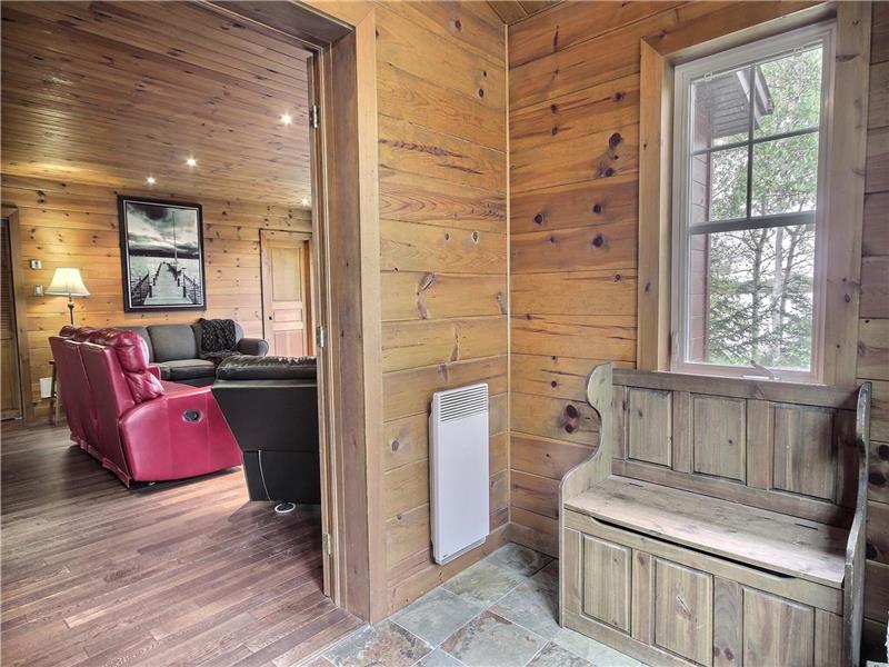 Chalet Sérénity Chalet à louer RouynNoranda PL9482 ChaletsAuQuebec