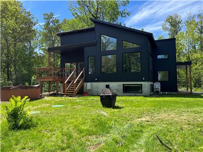 Chalet le 798**bord de l'eau*** Domaine Grandbois