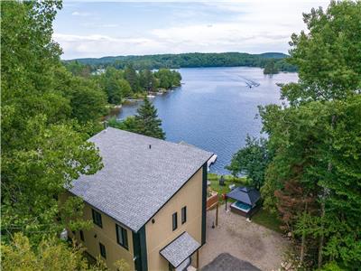 New Luxury Panoramic-VIEW Waterfront SPA BOAT DOCK PING-PONG BASKETBALL ARCADE