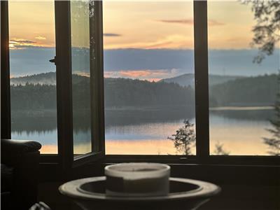 Manoir Du Lac Kelly, intimité totale, aucun voisin, juste vous et le lac