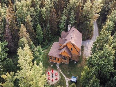Chalet Authentik 42 | Spa, Lac, Piscines intérieure et extérieure (Fiddler Lake resort)