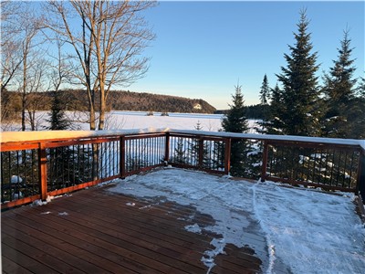 Chalet au lac Carillon