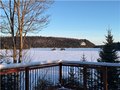 Chalet au lac Carillon